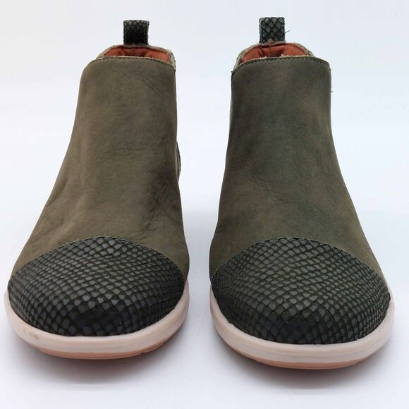 Walking Cradles Womens 6M Olive Osmond Leather Chelsea Ankle Boots Comfort Shoes - Picture 9 of 10